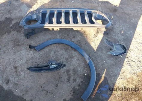 2019 Jeep Wrangler Unlimited Sport S 4X4 z USA, uszkodzony, nr VIN 1C4HJXDG7KW557004